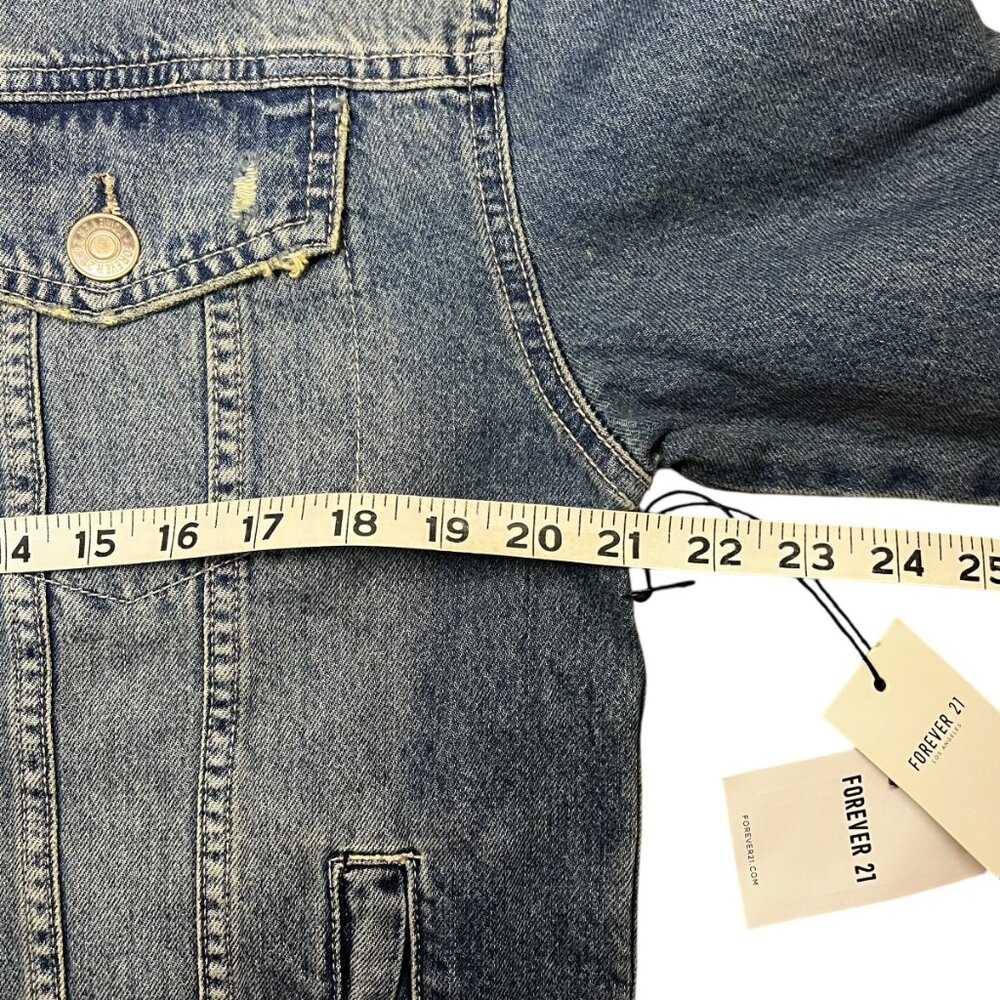 Distressed Forever 21 Jean Jacket NWT Size M - Picture 6 of 7